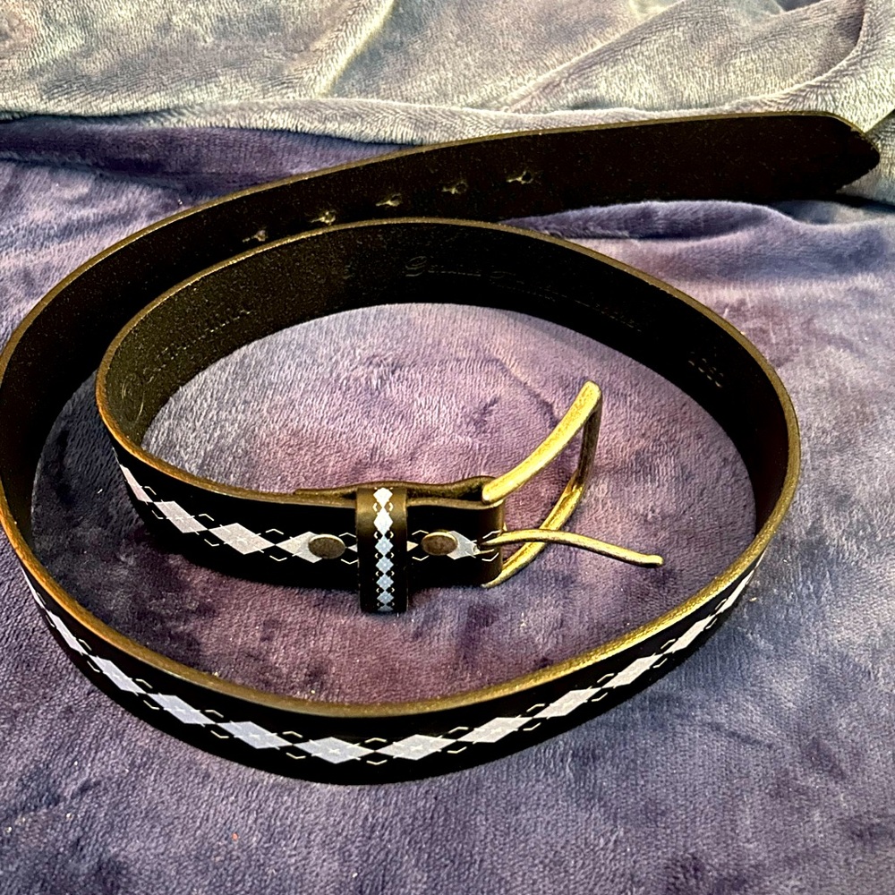 EUC Cattamarra Argyle Leather Belt